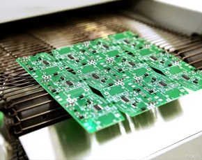 線路板清洗超純水設(shè)備解決方案